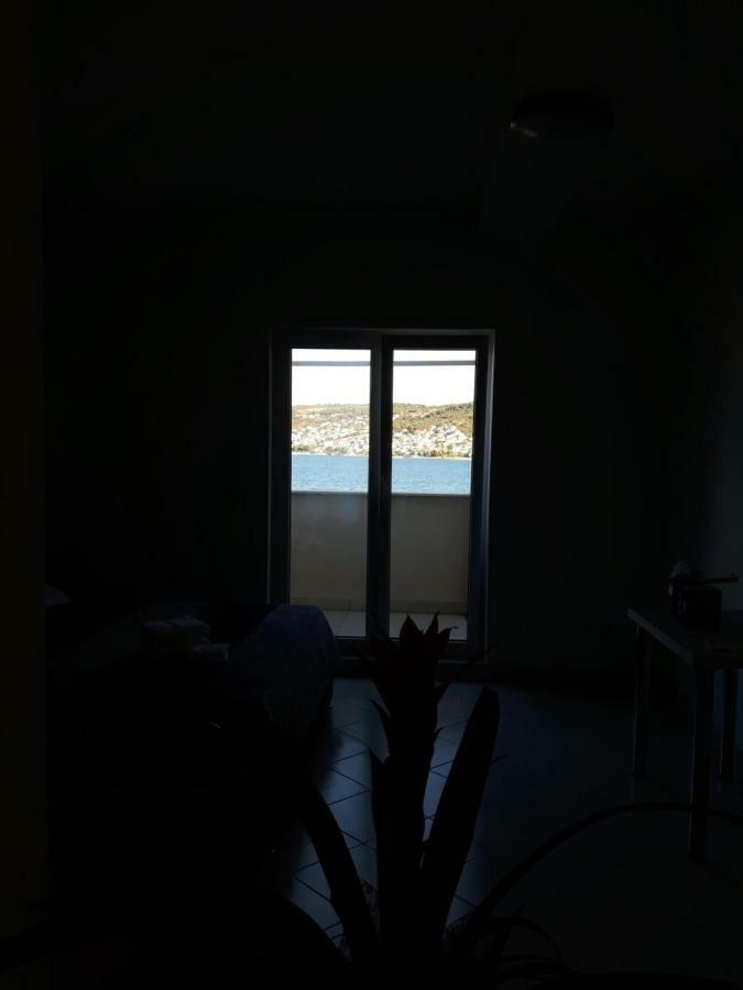 Apartments Nika Trogir Rum bild